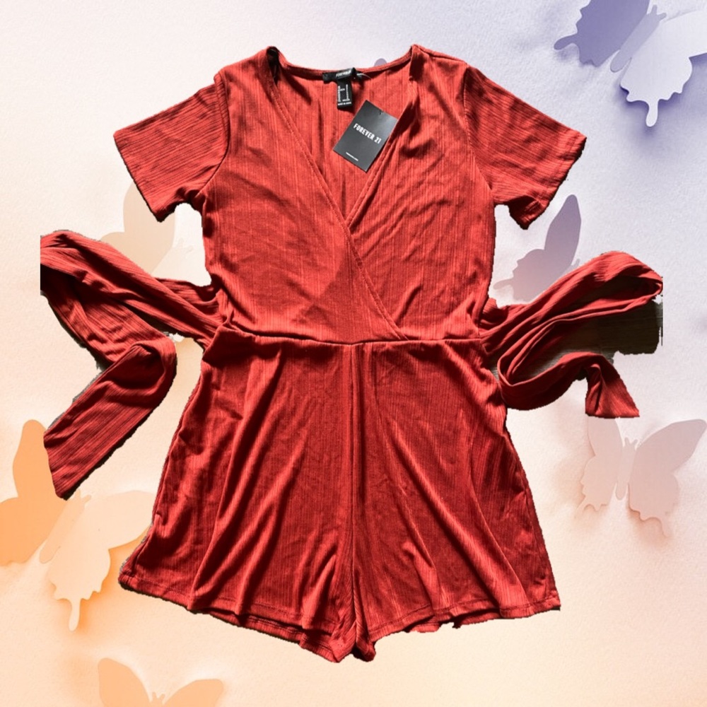 Forever 21 jumpsuit romper shorts size med